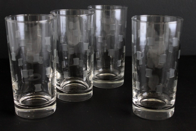 Vintage Libby Windsor Etched Glassware set of 4 Mid Century Highball Tumbler Barware Atomic MCM Cocktail Glasses image 4