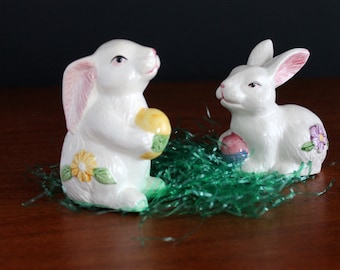 Vintage Easter Bunny Sitting White Rabbit Ceramic Spring Home Deco