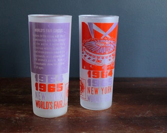 Vintage 1964 1965 New York Worlds Fair Collectible Circus Glass Mid Century Tall Tumbler Frosted Anchor Hocking Single Glass