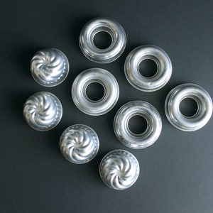 Vintage Jello Small Molds set of Nine ( 9 ) Mini Scalloped Tiered and Round Wreath Shaped Aluminum Pans