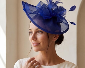 Sombrero tocado azul marino para mujer, elegante tocado para el Derby de Kentucky, sombrero para invitada de boda, sombrero para fiesta de té, look para el día de la carrera.