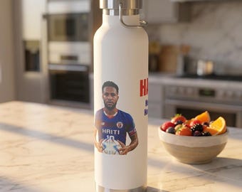 Haiti Fußballspieler Flasche | 22 Unzen Thermosflasche - [Becher] [IMG 019 [World CUP 2026 - Haiti 011] Weiß]