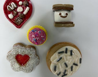 Imanes de postre hechos a mano con arcilla polimérica: decoración de cocina con dulces kawaii