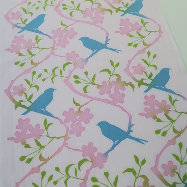 blauwe vogels tenugui stof, roze sakura bloemen Japanse stof, kersenbloesem kawaii wanddecoratie, Japanse sakura noren paneel,