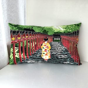 Japanese geisha cushion cover, Kyoto maiko geisha girl fabric pillow case, geisha anime throw pillow case, kimono girl home decoration cover