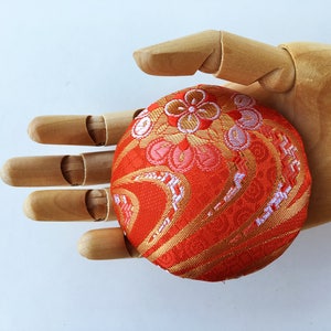 Japanese golden and orange brocade fabric pin, Japanese kimono fabric brooch 3,5” inches, handmade Japanese fabric pin back, Kawaii brooch
