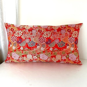 Japanese golden flowers obi brocade sofa bedding throw pillow case, brocade cushion, gold decor pillow cover, wedding gift, golden waves