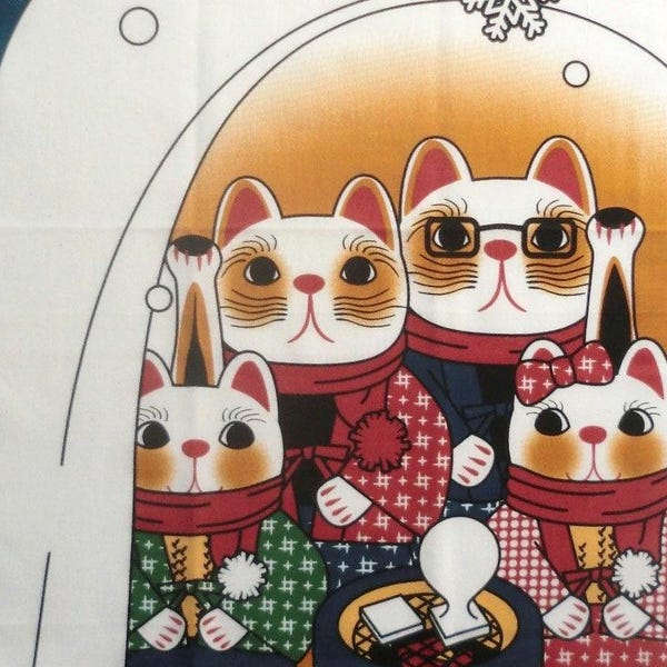 Maneki Neko kattenstof voor tenugui, wintertafereel uit Hokkaido, tenugui-stof met kat en iglo, kat en omochi, schattige kattenstof voor wanddecoratie