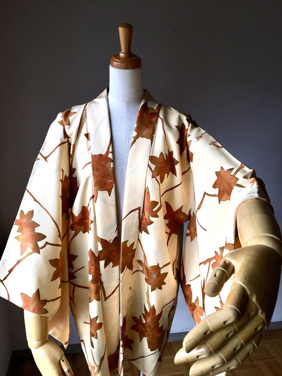 Antique Secondhand Vintage Japanese Kimono Beige Silk