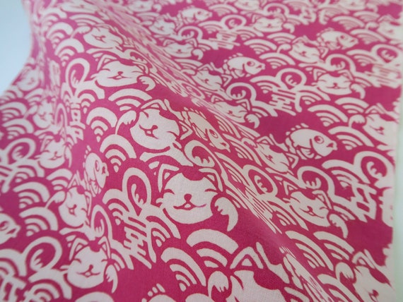 Japanese maneki neko cats and waves tenugui, Japanese waves cat tenugui fabric, pink cute cats fabric, lucky cats mom gift, kendo bandana