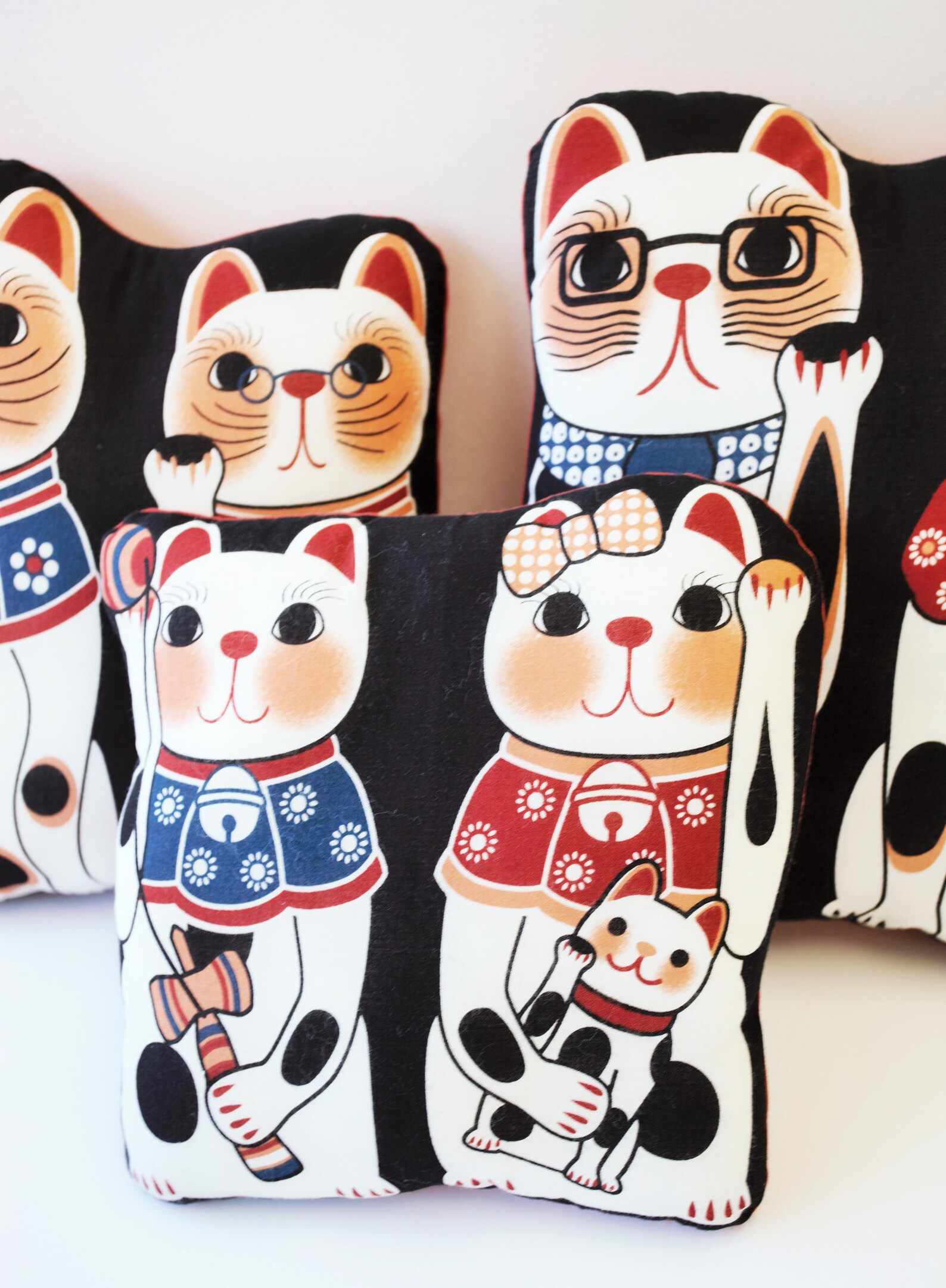 Maneki Neko Cat Throw Pillow Set Lucky Cat Japanese Pillow Etsy