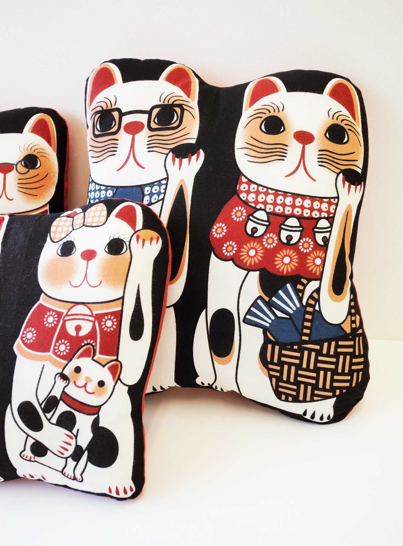 Maneki Neko Cat Throw Pillow Set Lucky Cat Japanese Pillow Etsy