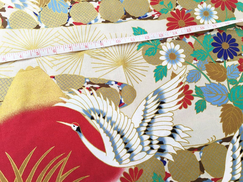 Japanese crane and mount fuji fabric, fabric by yard, kimono fabric, white floral Japanese fabric, wall decoration, quilt fabric, tissue image 7
