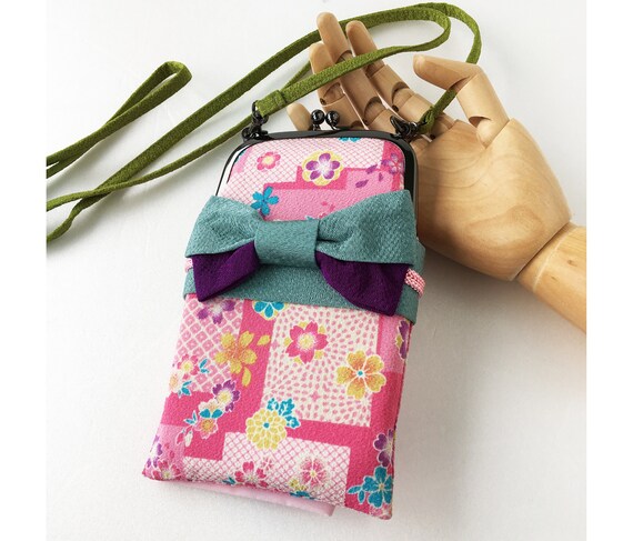 Pink fabric purse, japanese kimono, fabric phone case, japanese fabric clutch, little girls purse, metal frame coin purse, kawaii clutches