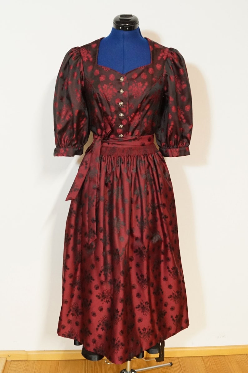 Dirndl with apron, dark red jacquard dirndl dress with puff sleeves image 1
