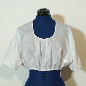 Dirndl blouse with short sleeves, white folk blouse with lace embellishment, dirndl blouse XL