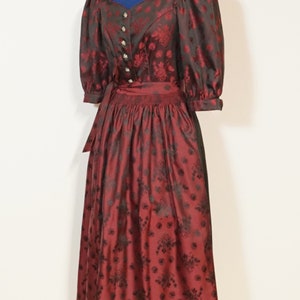 Dirndl with apron, dark red jacquard dirndl dress with puff sleeves image 2