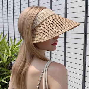 Cappello da sole con visiera in rafia senza parte superiore, pieghevole, a tesa larga, con protezione UPF50+, copricapo retrò per vacanze all'aperto e in spiaggia.