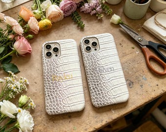 Carcasa para teléfono con nombre grabado personalizado, funda protectora de primera calidad con textura de cocodrilo.