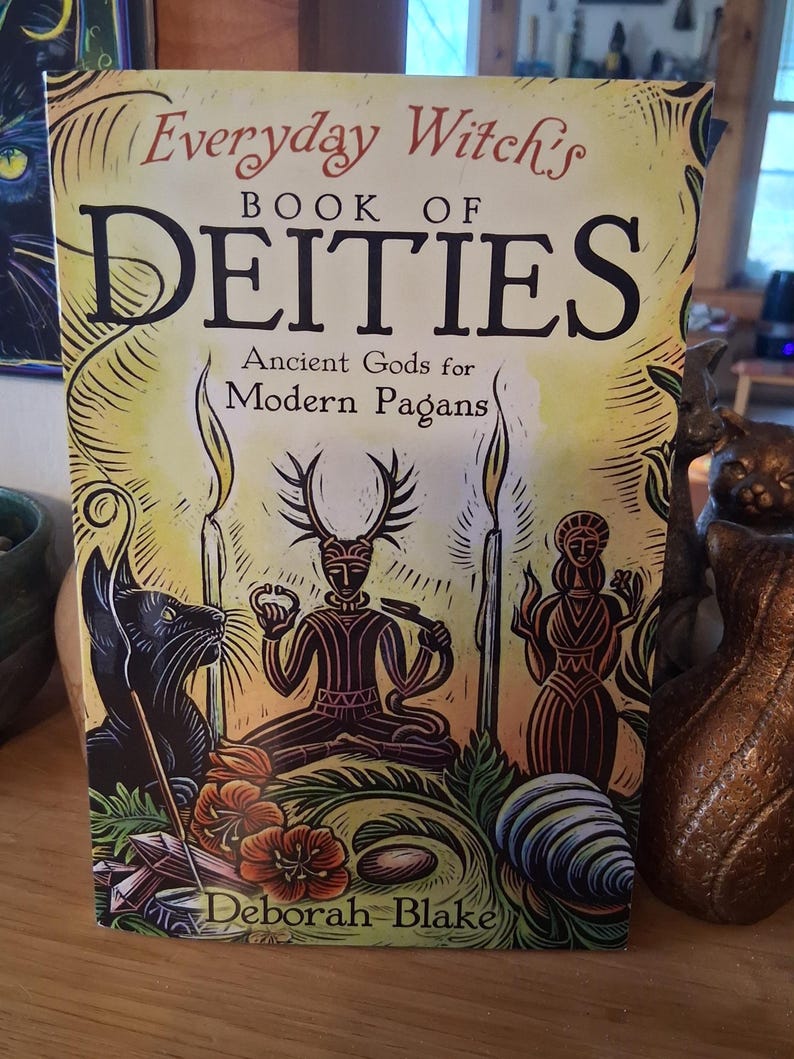 Everyday Witch's Book of Deities, signed by author afbeelding 2