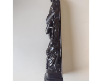 Totem w stylu Haida Argillite, rzeźby z perlitu Boma, Kanada, 10 cali