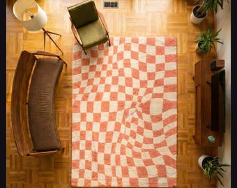 Tapete retrô ondulado xadrez, feito à mão, em tons de terracota e laranja, estilo moderno de meados do século XX, para sala de estar.