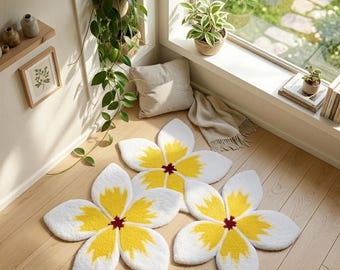 Tapete tufado com estampa de flor de plumeria, tapete botânico esculpido à mão, tapete de banho floral verde esmeralda