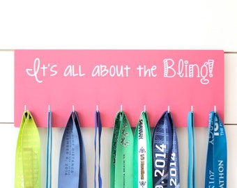 Titular de la medalla - Todo se trata de la bling - Medio