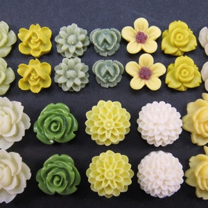 24 pcs Resin Flower Cabochons Assorted Sizes Sampler Pack - Fields of Goldenrods (version 3)