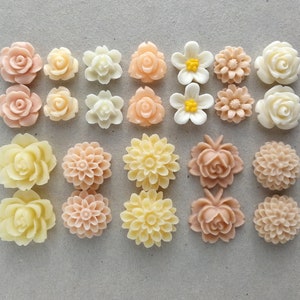 24 pcs Resin Flower Cabochons Assorted Sizes Sampler Pack Blushing Bride image 2