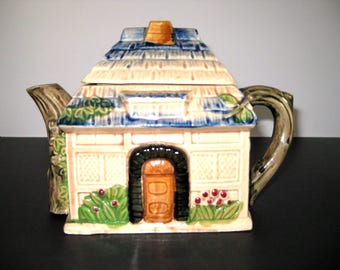 Vintage Cottagecore Tea Pot: Ceramic Tea for Two, Made in Japan