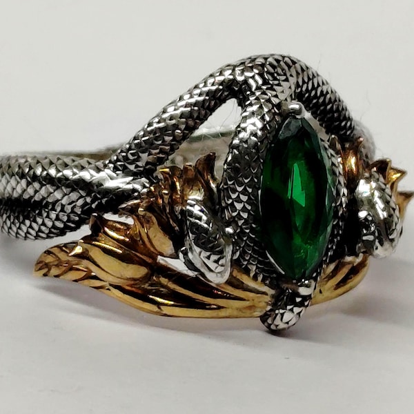 Emerald Ring of Barahir, Two Snakes Ring, Solid 925 Sterling Silver Gothic Fantasy Jewelry