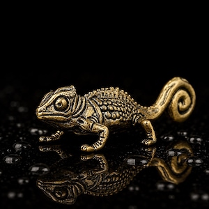 Hand Cast Brass Chameleon Figurine with Healing Energy, Vintage Copper Lizard Statue, Desk Paperweight, Reptile Lover Gift & Altar Decor
