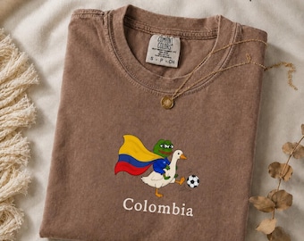 Colombia Soccer Shirt World Cup 2026 Football Fan Tee Funny Duck Jersey Colombia Gift Retro South America Football Apparel Gift