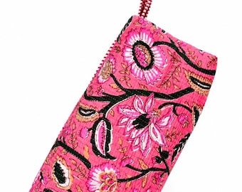 Roze gewatteerde katoenen make-up organizer, handgemaakte opbergtas voor toiletspullen, reisetui voor toiletartikelen