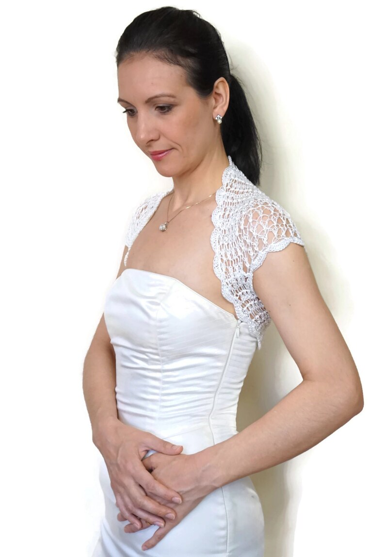 White Bolero Shrug White Lace Shrug Bridal Bolero Jacket Etsy