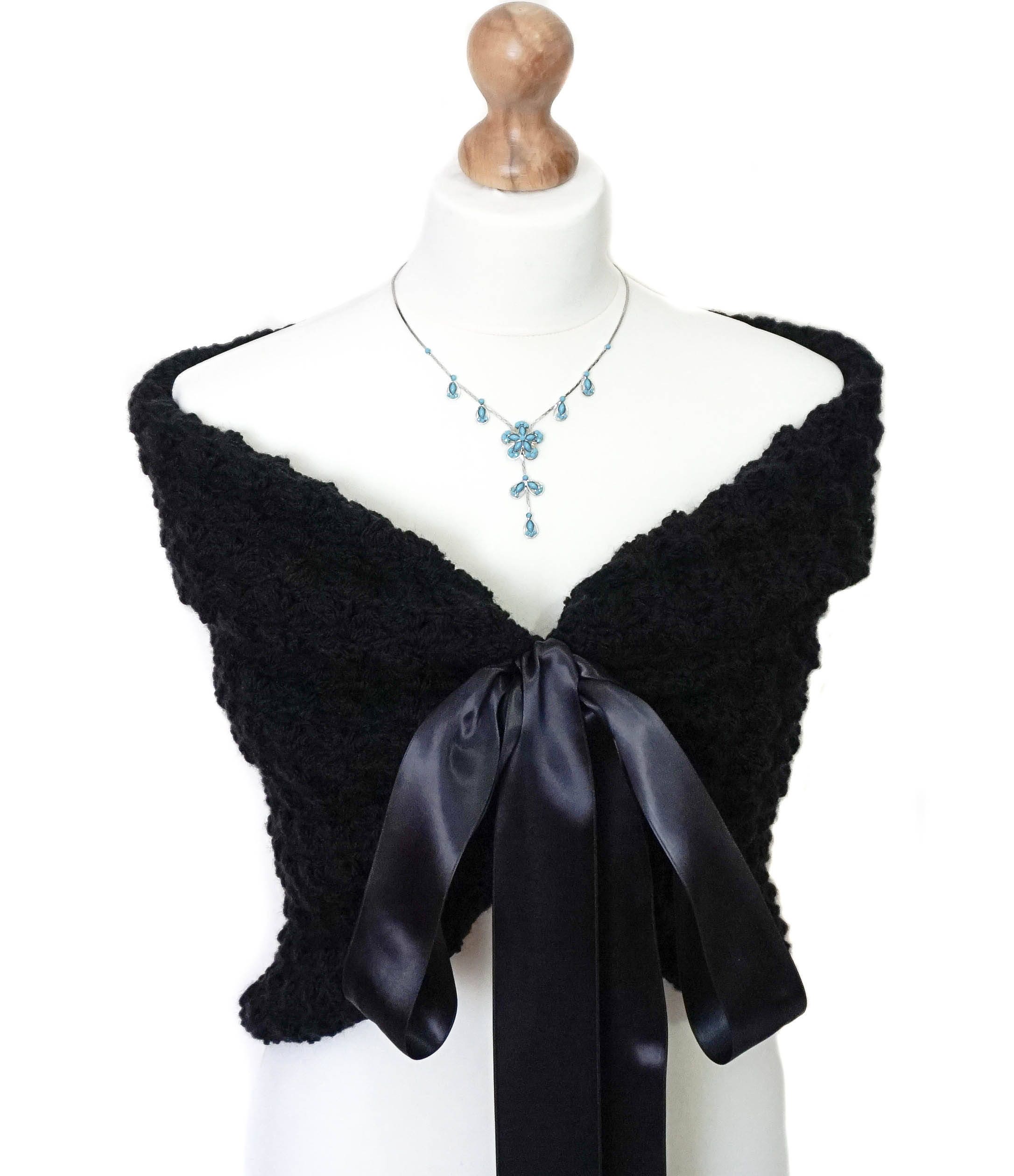 black wrap for wedding