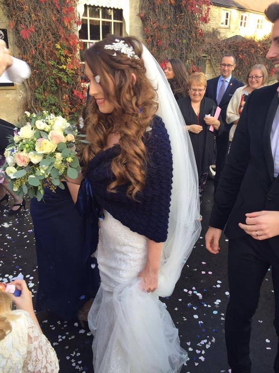 bridal shawl for fall wedding