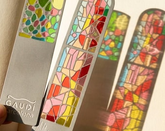 Marcapáginas de vidrieras, marcapáginas de Gaudí, marcapáginas con ventana de iglesia transparente, regalo literario para amantes de los libros.
