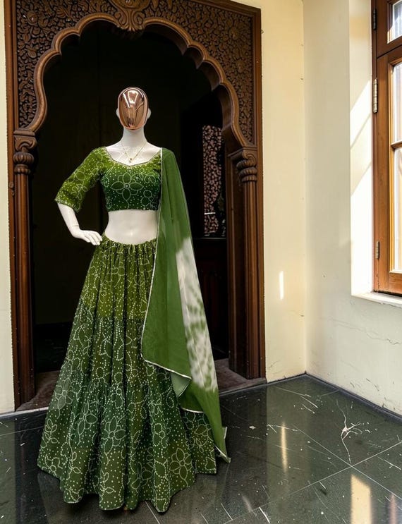 green garba dress Bandhani Lehenga Choli Set With Dupatta, Mirror Work Navratri Outfit, Stitched Dress, Indian Festive Wear a woman wearing a sequin dress