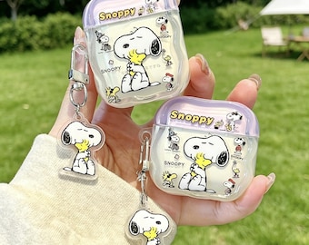Cute Snoopy Clear Wavy Earbud Case with Keychain Charm, Kawaii Cartoon Dog Earphone Cover for AirPods Pro 1 2 3 4, Dog Lover Gift