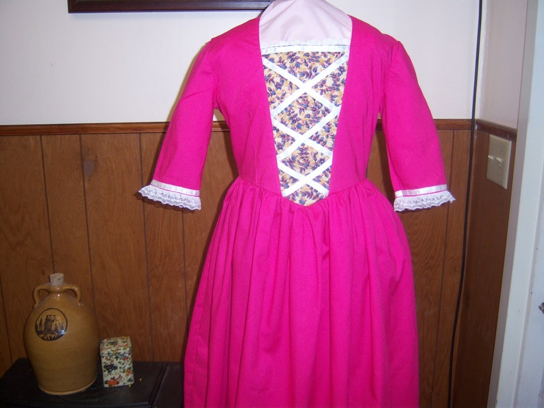 Pioneer Field Trip Mob Cap--Bright Pink Fuchsia Dress- Hamilton Era Wax Museum Williamsburg Size 6 Girls Colonial Costume Dress