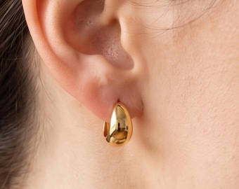 18K Gold Filled Teardrop Huggie Earrings, Dainty Gold Drop Earrings, Minimalist Chunky Hoop Earrings, Elegant Everyday Jewelry Gift