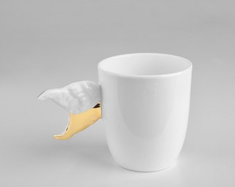 Porcelain mug with wings. The Wings Collection.