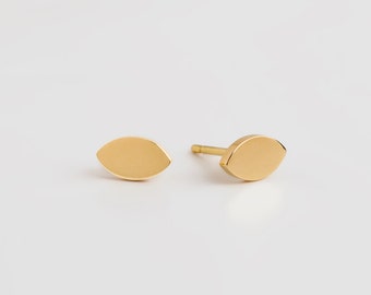 18k Minimalist Marquise Stud Earrings, Solid Gold, Geometric, Small, Leaf, Simple, Flat, Nugget