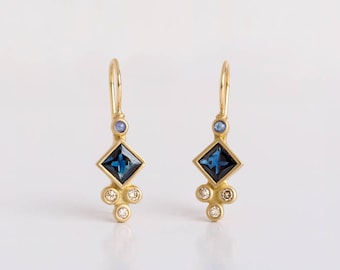 Blue Sapphire Dangle Earrings 18k Gold Saphire Square Bezel Dangle ⦁ Champagne Diamonds & Sapphire Earring ⦁ Blue Birthstone