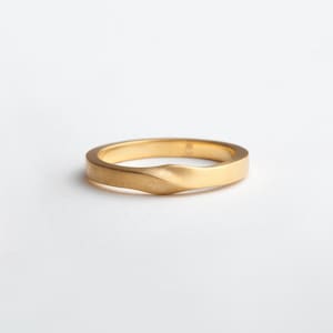 Minimalist Wedding Minimalist Ring Gold 18K Yellow Women ⦁ Thin Twist Mobius Ring 14k