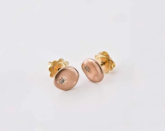 Minimal Diamond Earrings ⦁ Rose Gold Stud Earrings ⦁ Tiny Diamonds Stud ⦁ Diamond Star Earrings ⦁ 18 Karat Rose Gold Earrings ⦁ Berman