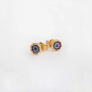 Tiny Sapphire Stud Earrings: 18k Gold, Blue Gemstone Flower