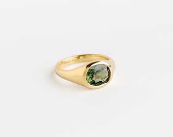 Green Sapphire Ring (Oval) for Women • Engagement Ring • Solitaire Green Sapphire Ring 18k Gold • Anniversary Ring
